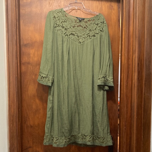 Zac & Rachel Dresses & Skirts - Zac & Rachel Olive Green Lacey 2X Dress